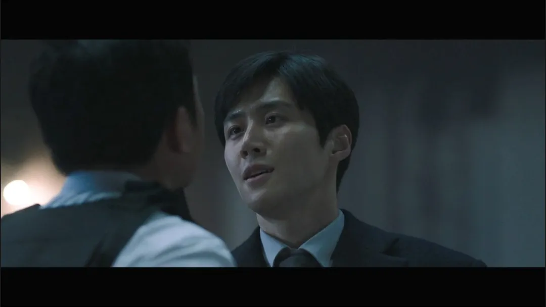 暴力血腥欣赏韩剧《暴君》，酣畅淋漓的动作打斗戏相当过瘾