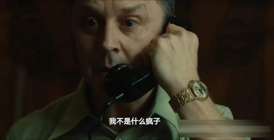 《美国人质》:1977 年他把枪绑在人质后脑勺上,只为要一场直播