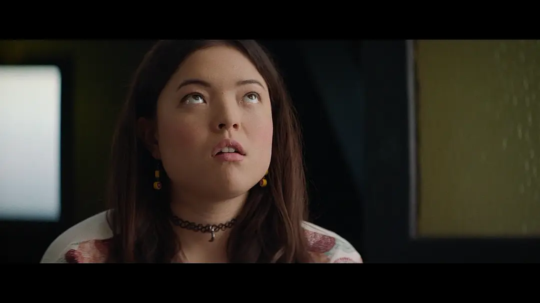 一部细思极恐的恐怖片《森林恶鬼/凶邻》，诡异太诡异了