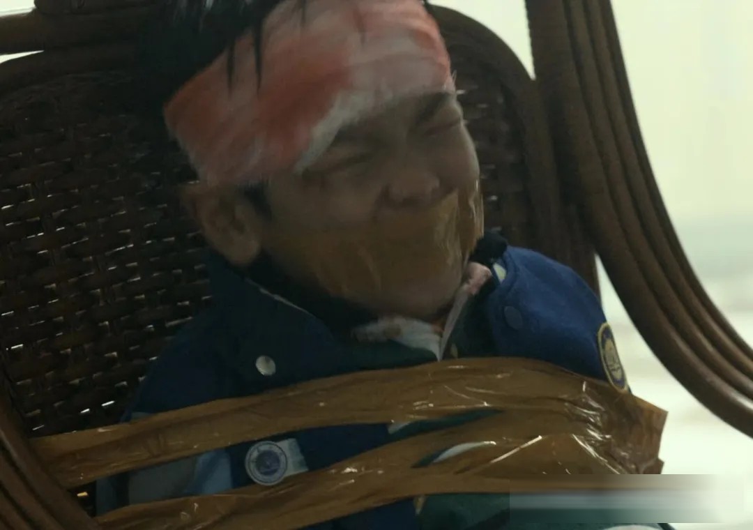 《消失的人》没有凶杀案，却把普通人的贪婪与苦难拍得更痛
