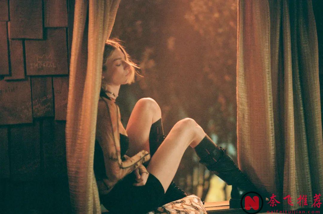 這部HBO大尺度青春期題材劇《亢奮/高校十八禁/毒癮女孩》毫不避諱地展現了美國高中生的真實生活