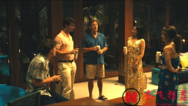 HBO尺度神劇《白蓮花度假村/白蓮花大飯店/白蓮會》終於完結，這場謀殺與金錢的黑色童話，仍值得觀眾期待~