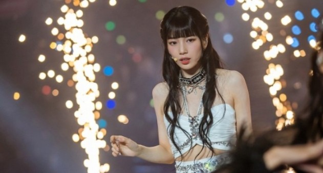 女神秀智跨出心魔下水演出！Netflix《我的女神室友斗娜》浪漫来袭