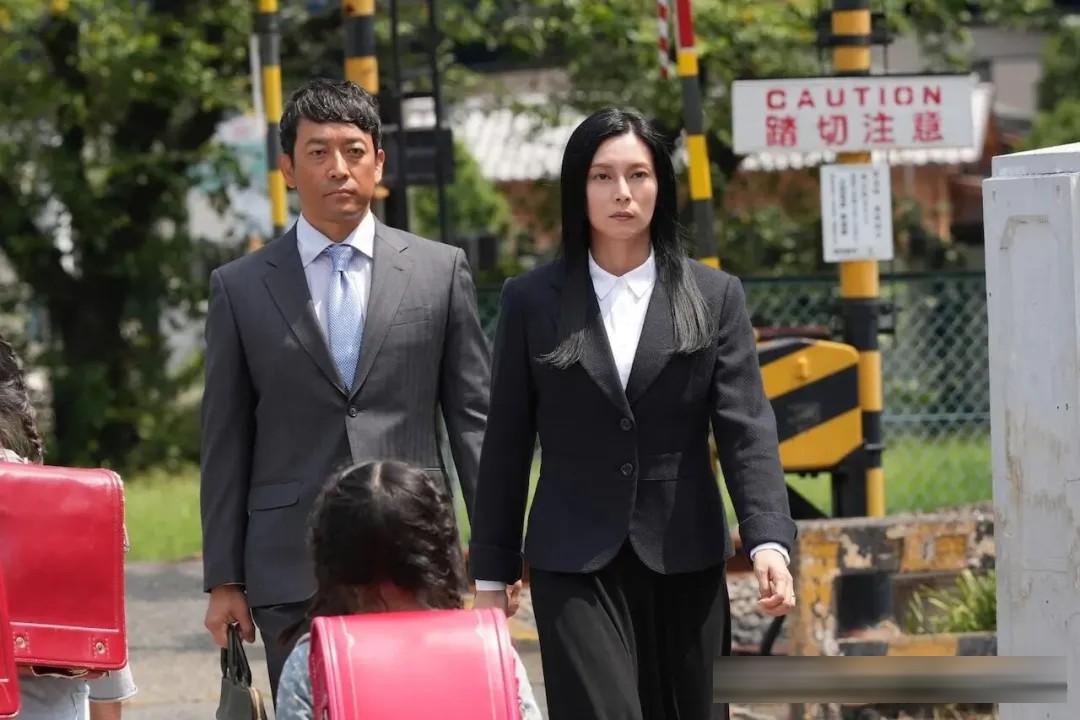 《捏造/捏造：史上最恶杀人教师》：绫野刚如何演出被舆论吞没的教师