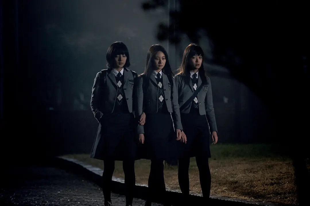 突破伦理边界！5 部冷门暗黑片的高能尺度盛宴！