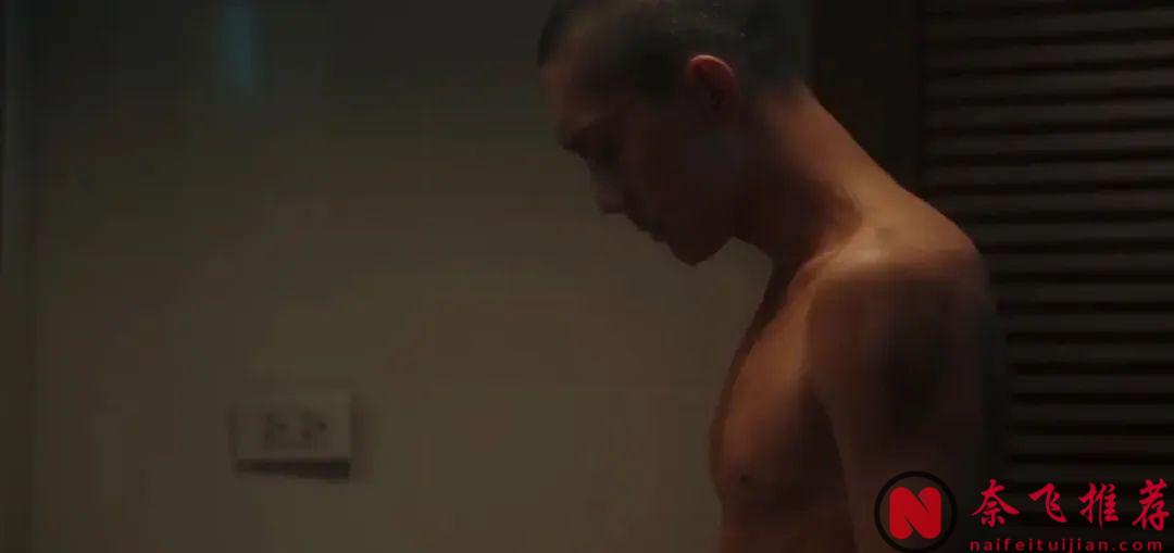 疯狂，让穷人变有钱，Netflix再出大爆款「绝庙骗局」