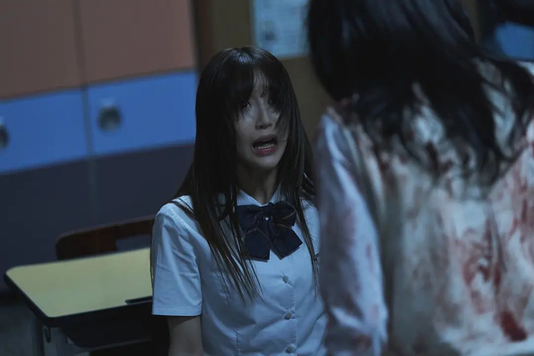 2025韓國最新恐怖片《鬼市/環：恐怖尾翼/咒你》，禁忌交易因果迴圈