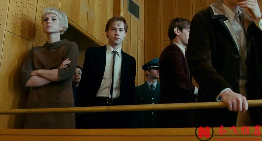 曾以为是爱情，长大后才明白只不过是一次爱的启蒙！超震撼奥斯卡爱情片《朗读者/为爱朗读/读爱/生死朗读》！