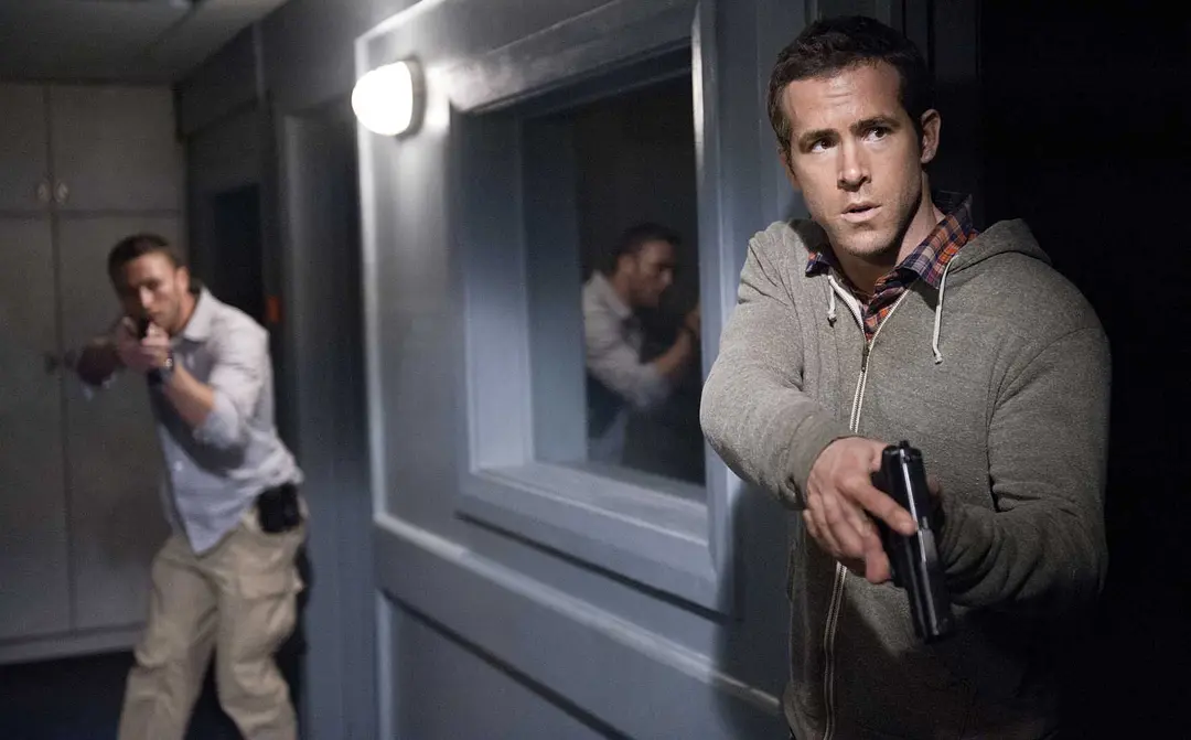 推荐一部夹杂着信任与背叛，超燃的特工动作电影《藏身之所/狡兔计划/灭口布局》