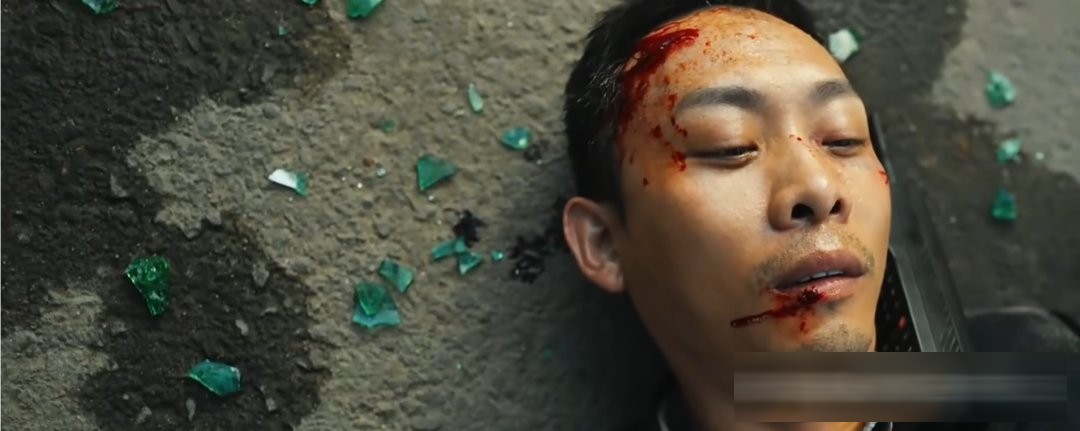 张译电影:《无价之宝》,一个连自己都养不活的人,却养活了另一个人的人生