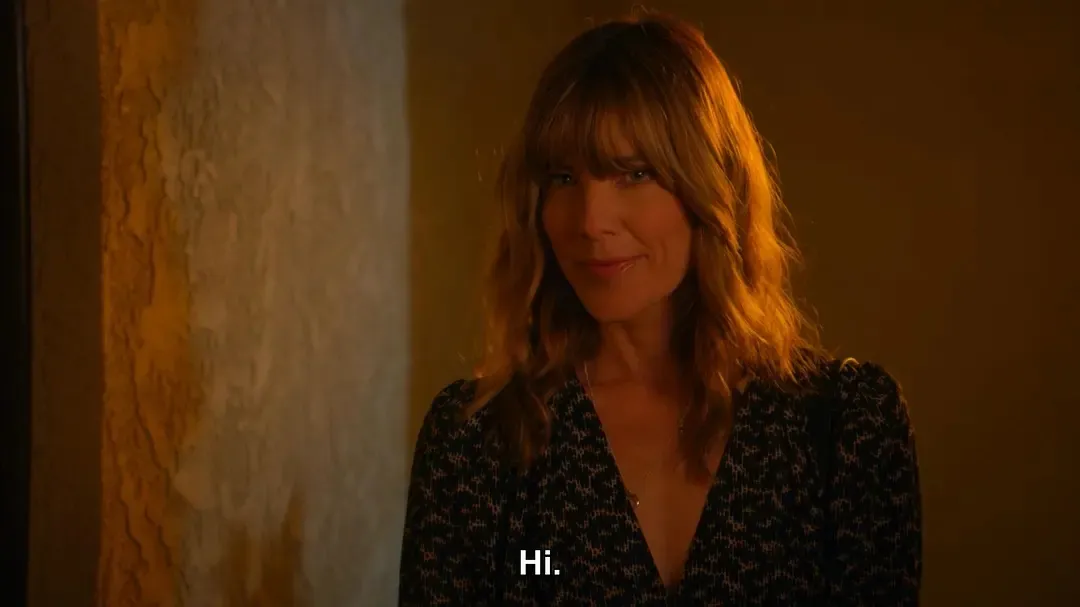 战斗机飞进平民家中，一开播口碑就好到爆的美剧《紧急呼救/火速救援最前线》还真挺刺激的