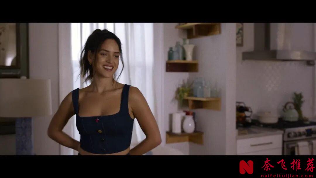 题材新颖，网飞高分犯罪电影《职业杀手/当杀手恋爱时/情迷假杀手》，高颜值有深度