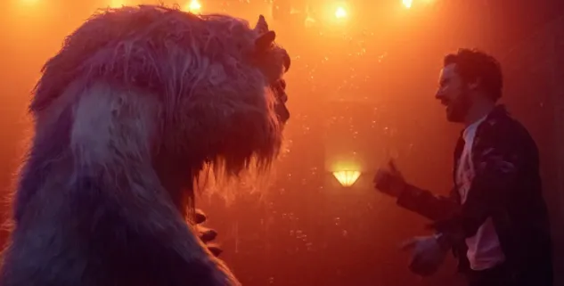 網飛新劇《布偶尋蹤/幽暗偶遇》上線了，父親尋找失蹤兒子的限定類美劇！