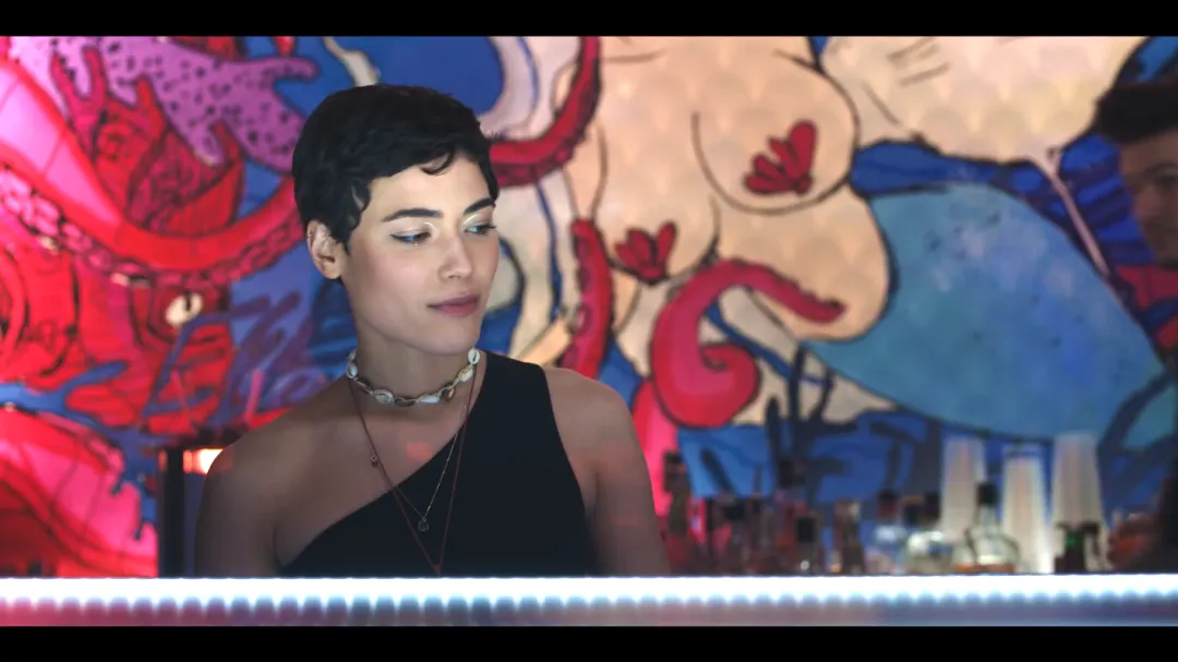 波兰 R 级尺度犯罪片《红色罪恶》，看完头皮发麻！