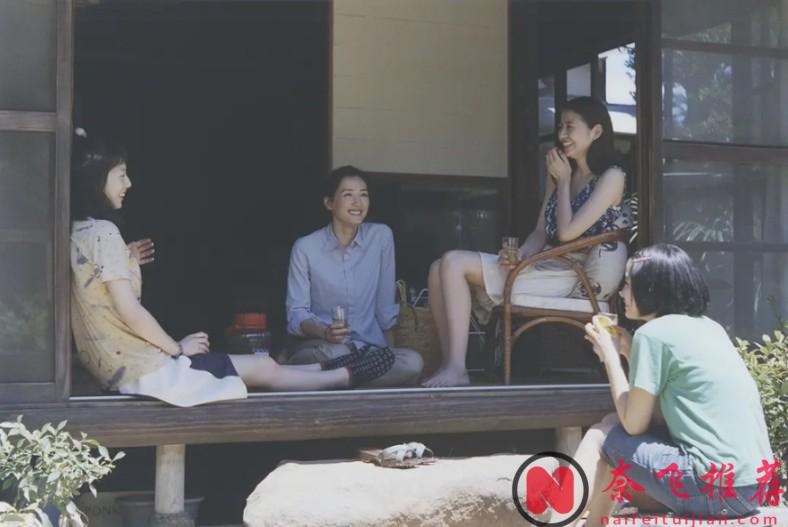 綾瀨遙、長澤雅美神仙同框！這部日式超高分影片《海街日記/海街女孩日記》看哭好多人