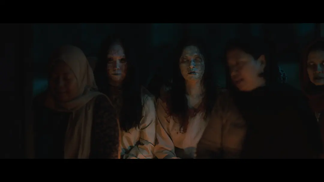 印尼恐怖片究竟有多猛？看完《尸体沐浴》我先吐为敬