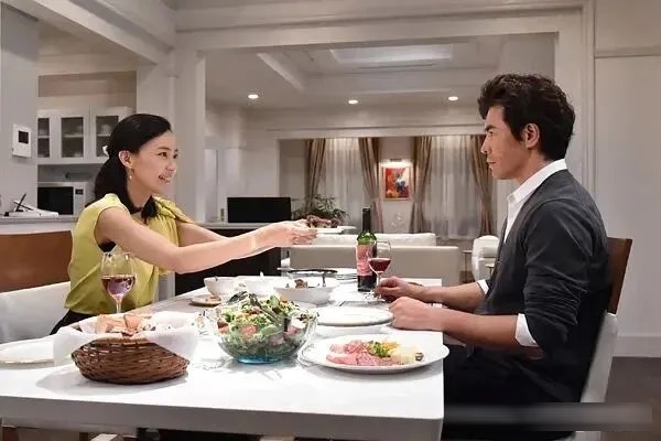 《我的恐怖妻子》：绑架案两集就翻底，剩下七集才是这部日剧的真章