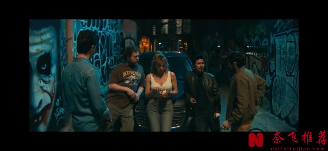 真实惨剧，不寒而栗，网飞今年最丧心病狂的片《边境追缉队》！