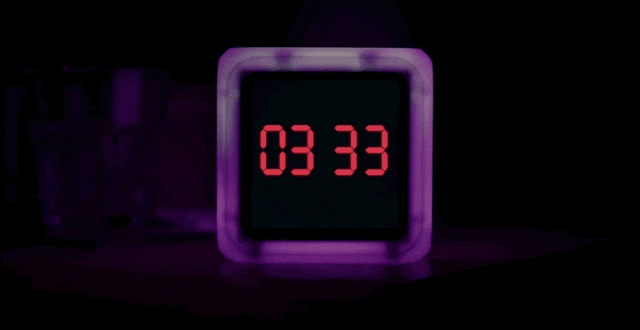 《魔鬼時刻/惡魔時刻》最後一集飆上9.2分，燒腦佳作第二季封神！