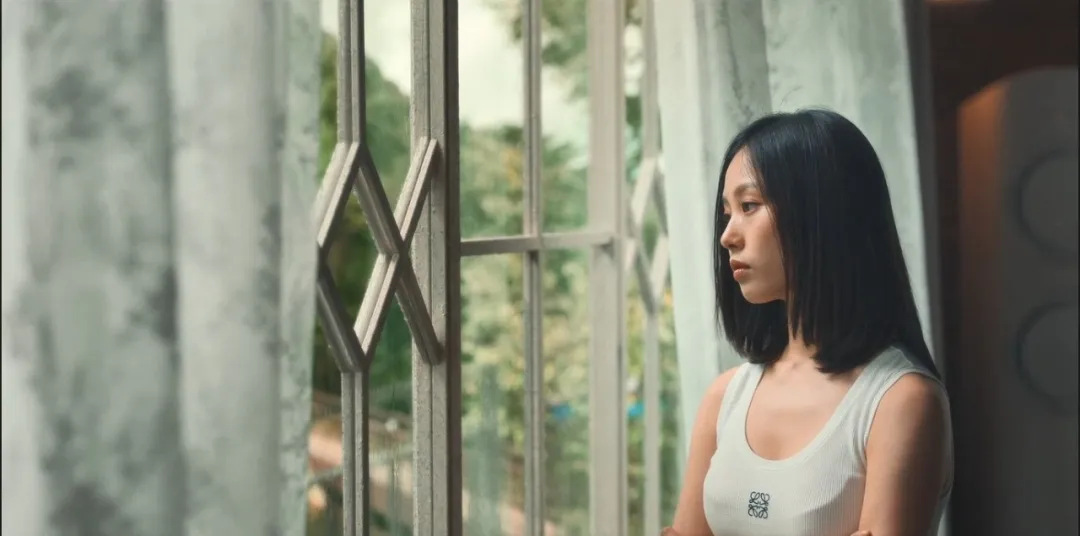 Netflix又出一部剧情迭起，扣人心弦的悬疑佳作《无声蛙鸣》，金允石17年后回归电视剧！