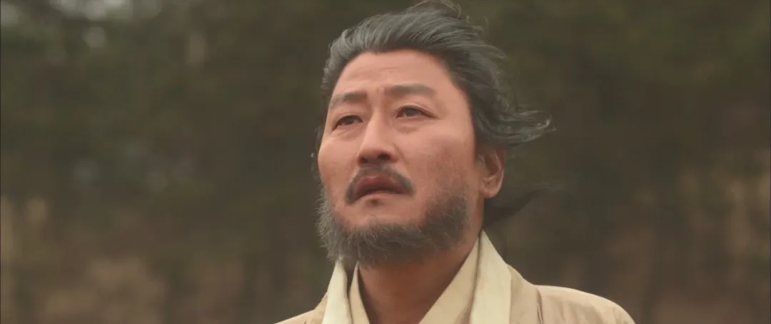 相术引发的宫廷夺权的斗争的韩国电影《观相/观相大师：灭王风暴》，剧情跌宕起伏，值得观看！