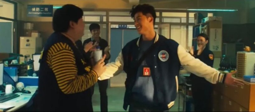 Netflix新出品的臺灣懸疑劇《正港分局》情節環環相扣，讓人看完上集就想接著看下集！
