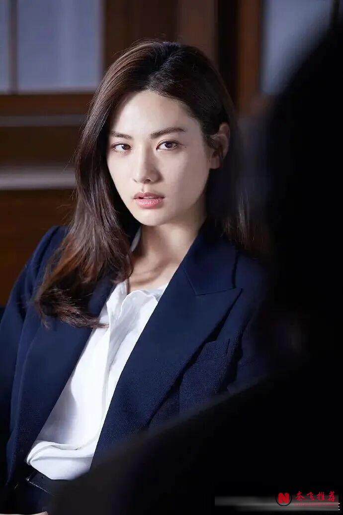 Netflix19 禁狠剧《挑情丑闻》，尺度炸裂，全球最美面孔【林珍娜】演技封神 ！