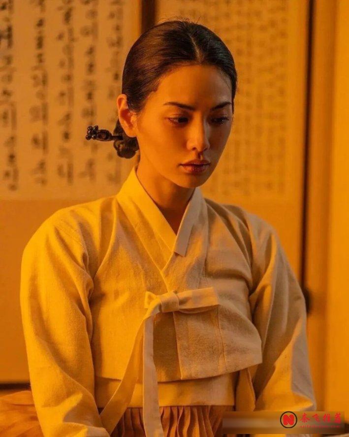 Netflix19 禁狠剧《挑情丑闻》，尺度炸裂，全球最美面孔【林珍娜】演技封神 ！