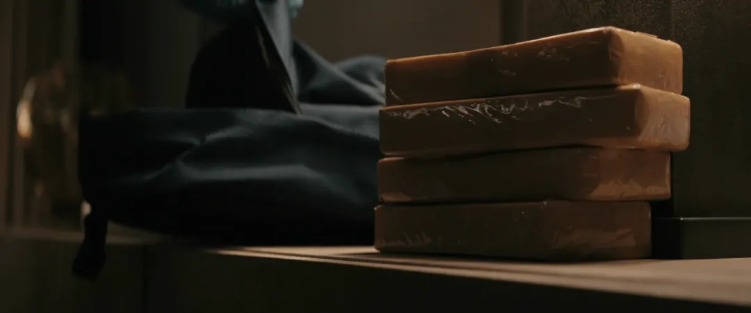 Apple TV+老男神动作新片《双狼/孤狼同谋/恶狼特工》，狂砸6亿就拍了个这？