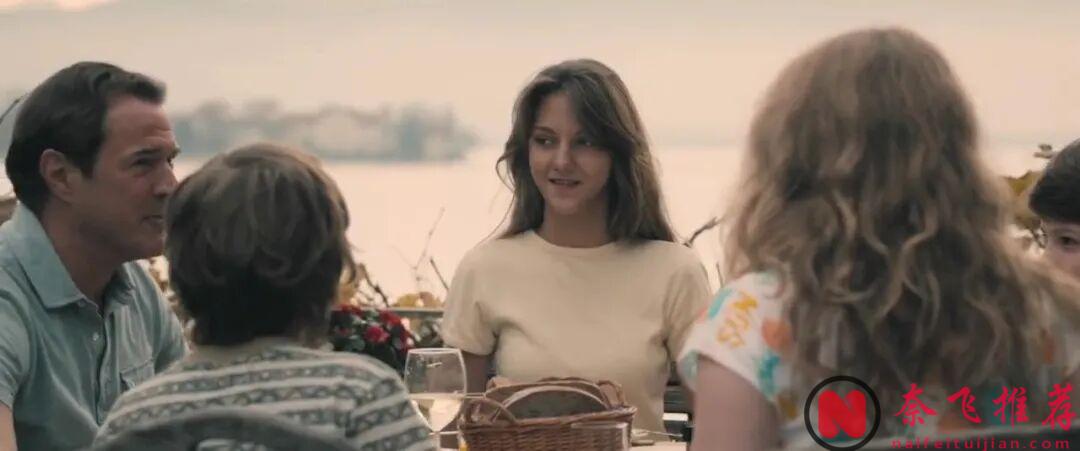 真敢拍的法國電影《以女兒之名》，一點不避諱，不幸的是無辜的女孩