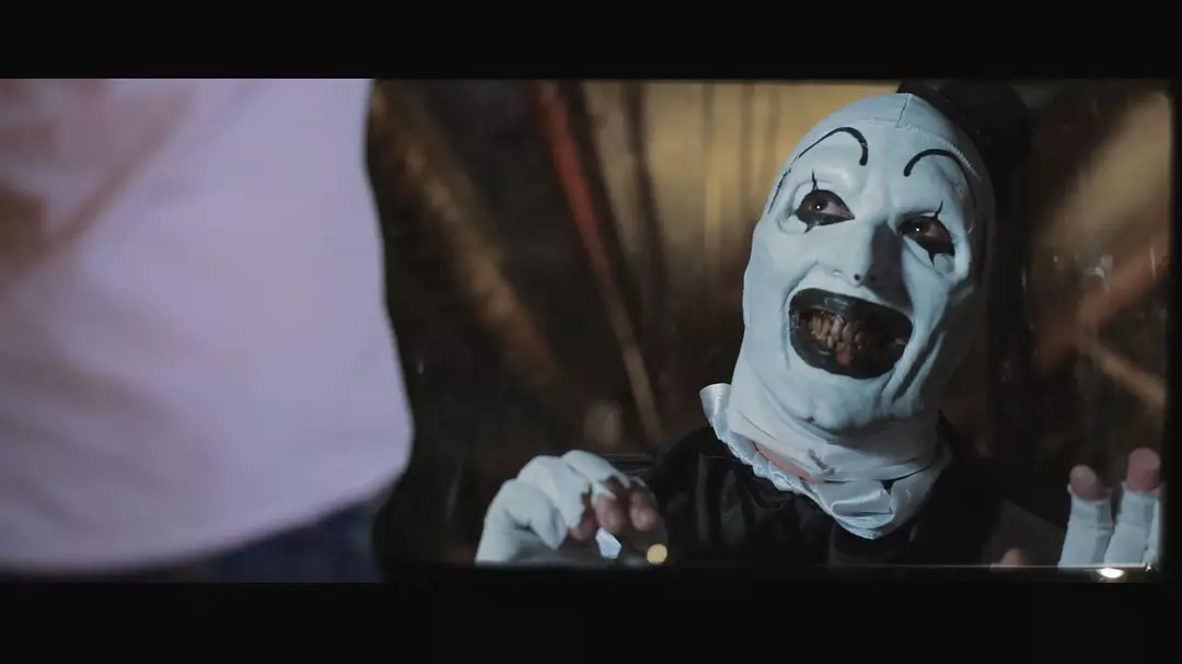 《万圣节前夜》是「断魂小丑/刽乐小丑」前传？我踏马吓出尿了