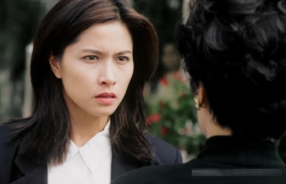 TVB 三十部经典职场剧：从《大时代》到《新闻女王》