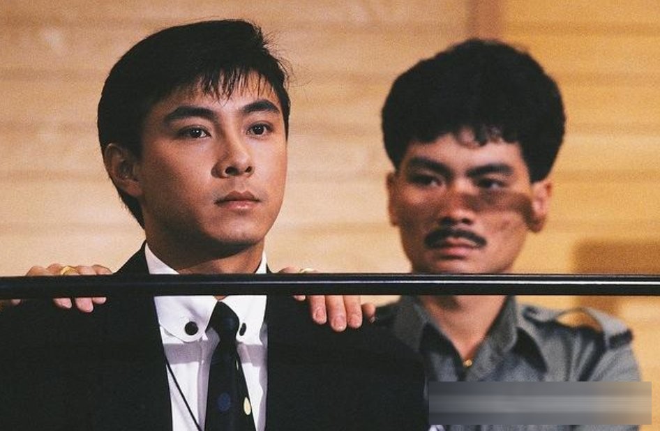 TVB 三十部经典职场剧：从《大时代》到《新闻女王》