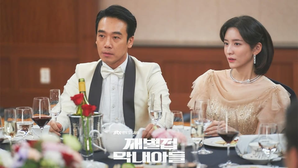 《财阀家的小儿子》剧情和韩国近代史上大事件有关联，第7、8集甚至以JTBC与tvN电视台为原型！