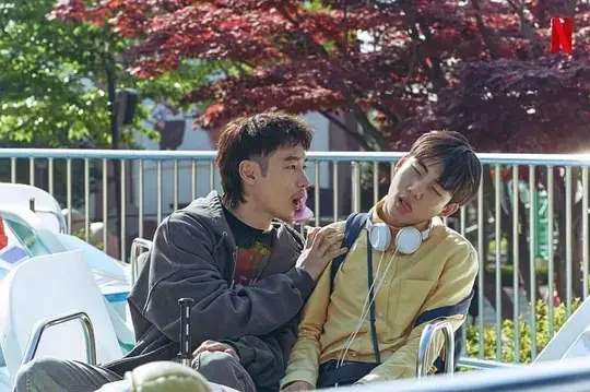 Netflix 9.2 分走心剧《我是遗物整理师》，聚焦一个和死者相关的特殊职业！