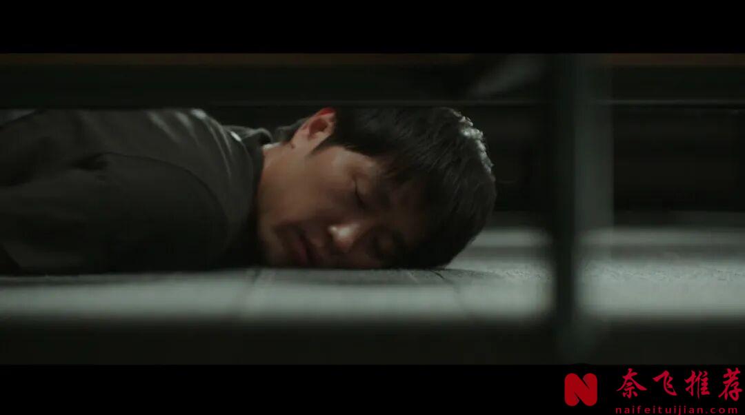 韩国电影已经把复仇题材拍出了花，这部《杀人者报告》暴力+连环反转剧情相当好看！