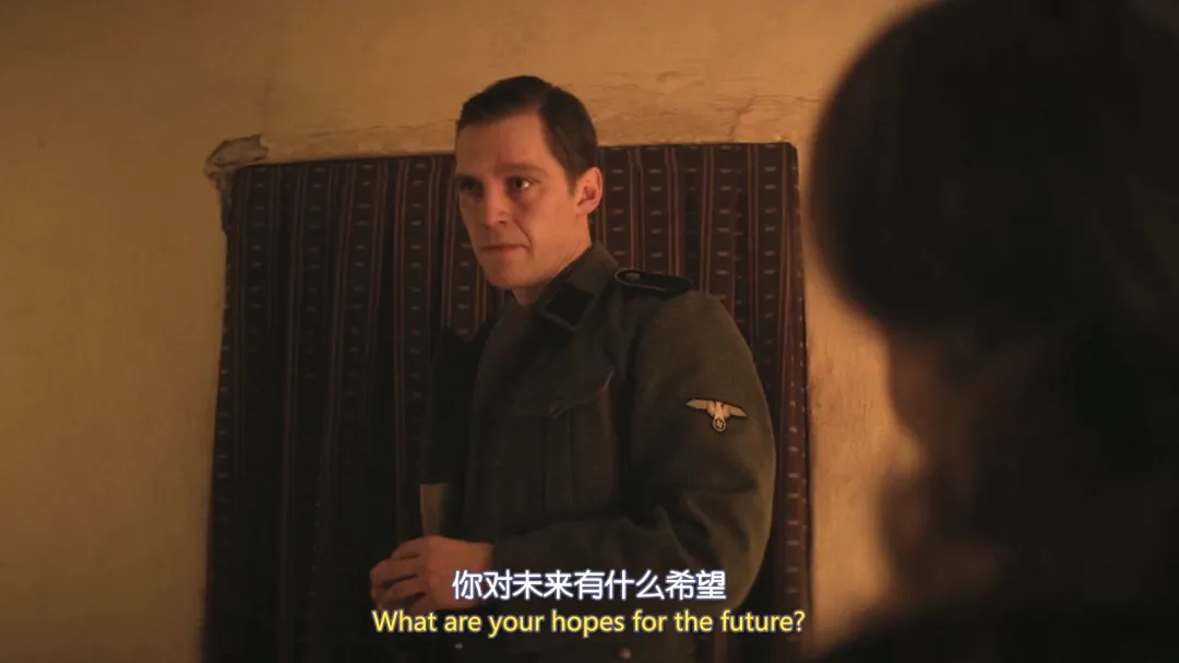 尺度禁忌新剧《奥斯威辛的刺青师/刺青师的美丽人生》，不过被骂惨了！