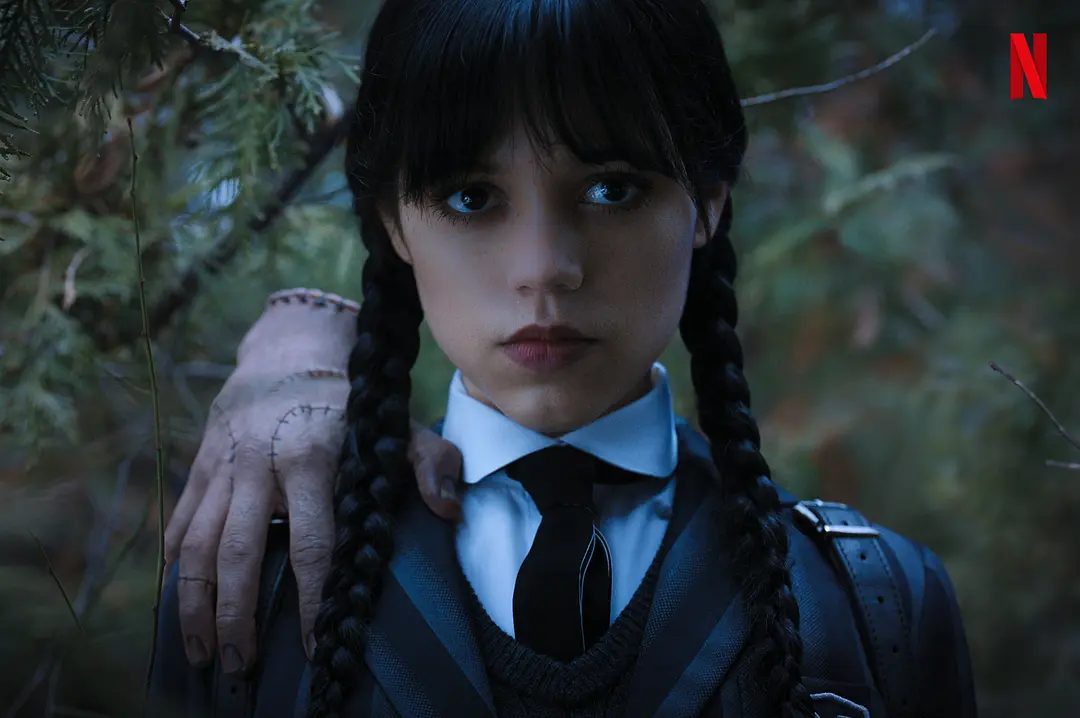 Netflix史上排名第二的高分神劇《星期三》