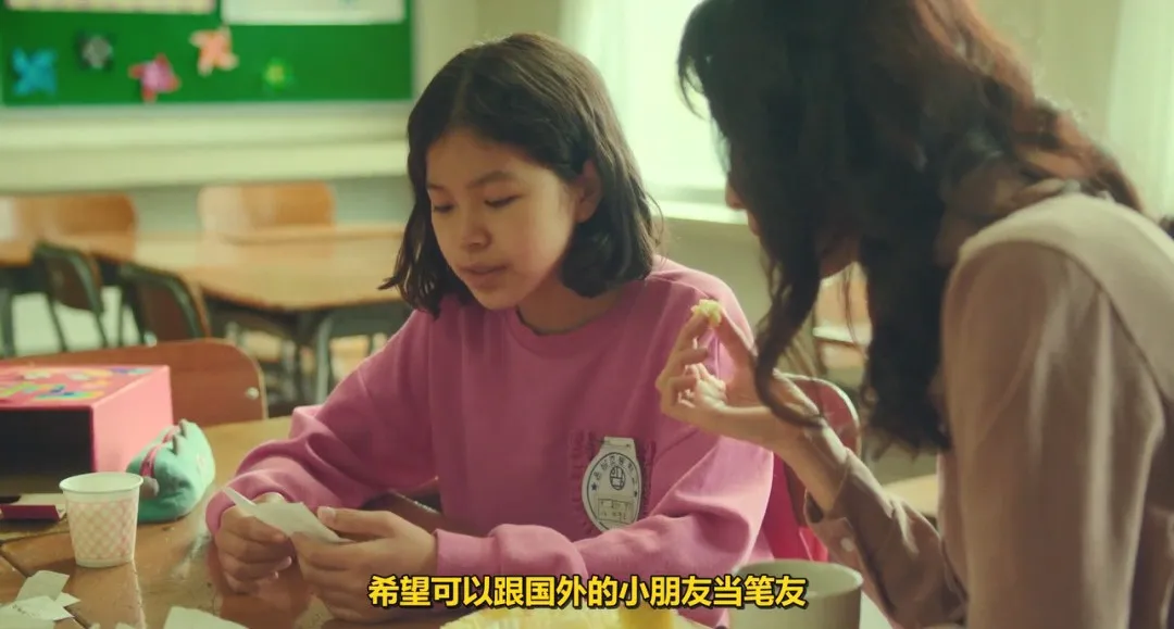 一部描述小女孩敏感的内心世界的韩国电影《秘密之丘》，看完怒打满分，强力推荐...