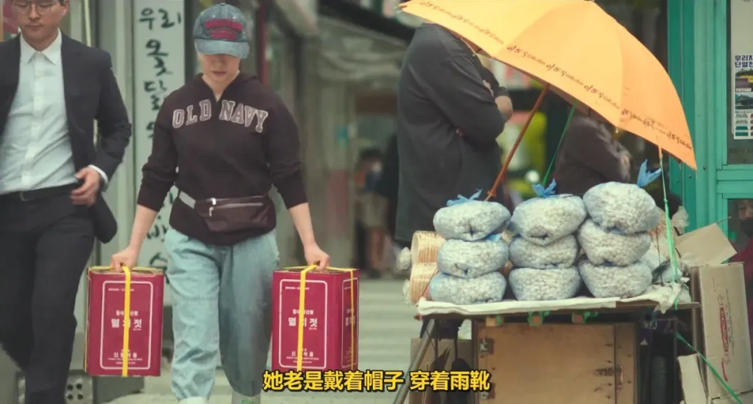 一部描述小女孩敏感的内心世界的韩国电影《秘密之丘》，看完怒打满分，强力推荐...