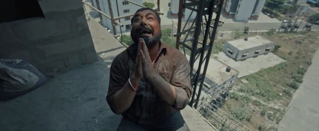 层层反转，剧情环环相扣的一部印度新上悬疑神片《因果报应/谁偷了垃圾桶？》！