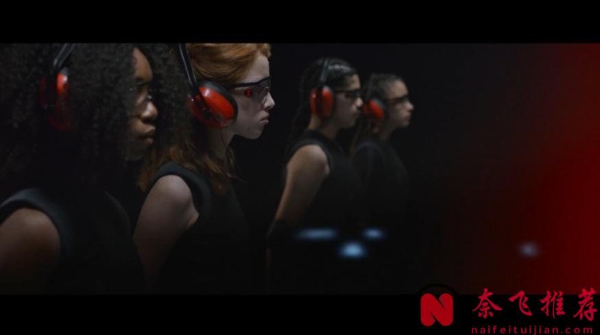 《黑寡妇》不愧是寡姐首部独立电影，姐妹档联手杀疯了