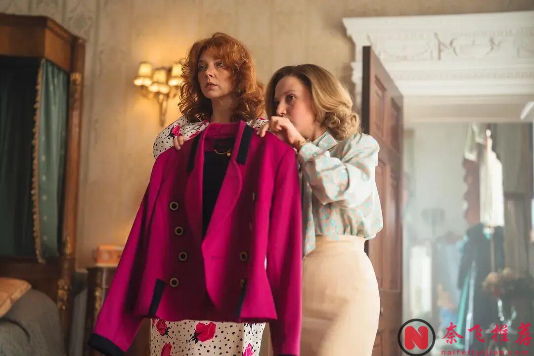 一口氣看完4集，這部由打造過《王冠》的製作團隊操刀的最新英劇《淑女》值得去看！