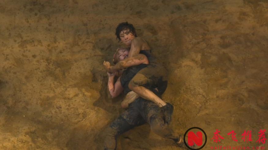 網飛又來賣肉了！《體能之巔2》熱血沸騰……