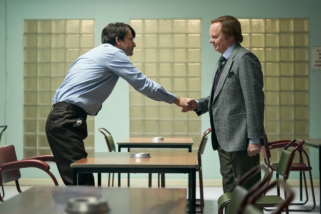 这部英国犯罪悬疑剧《德斯/丹斯》没有任何血腥画面，却看得脊背发凉！