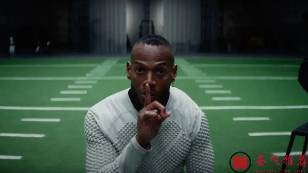 争议变性演员继续接活；《逃出绝命镇/访‧吓》导演将恐怖带到美式橄榄球