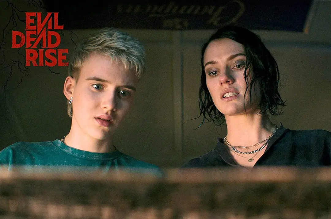 推荐5部重口味血腥恐怖电影，血浆迸发的视觉体验，让人极度舒适