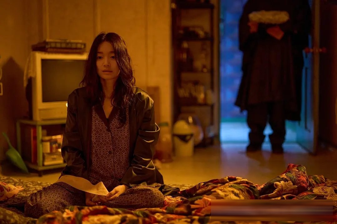 韓國《眼眸》:申敏兒一人分飾兩角,全片沒有一隻鬼卻讓你不敢關燈