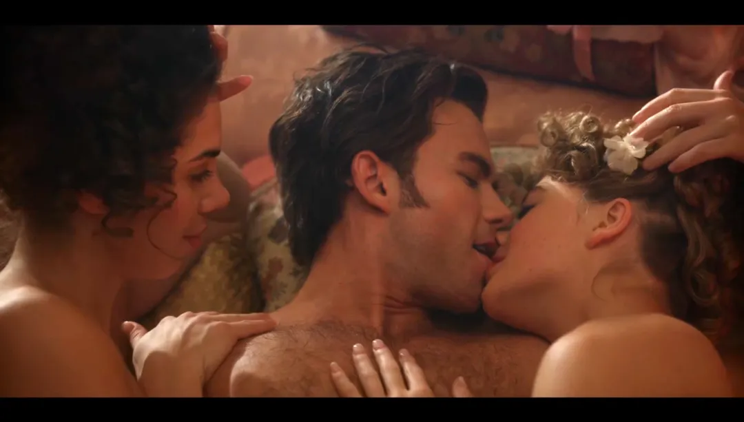 一開播就頂流！Netflix 尺度劇王《布里奇頓》第三季迴歸！