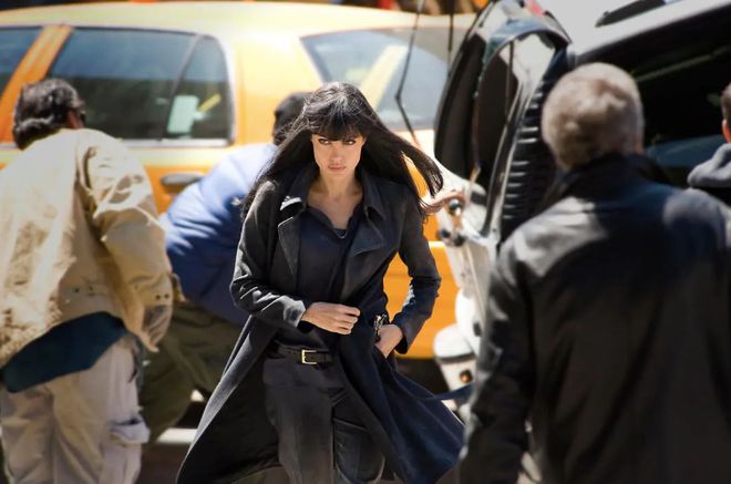 尺度与颜值都在线的6部女特工电影，每部都是成年人的福音